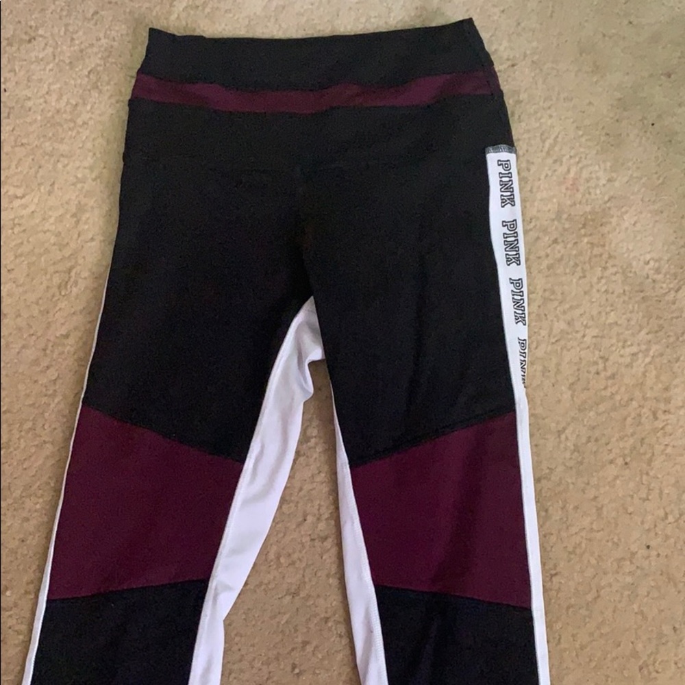 Athletic leggings